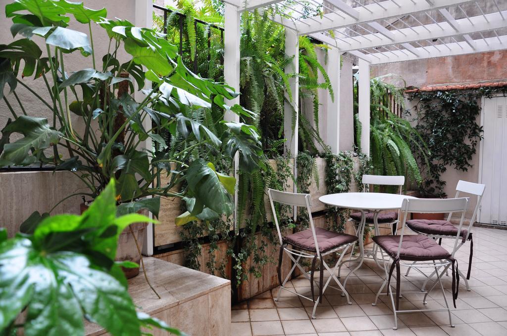 Campo Dei Fiori Modern Apartment With Terrace Rome Exterior photo